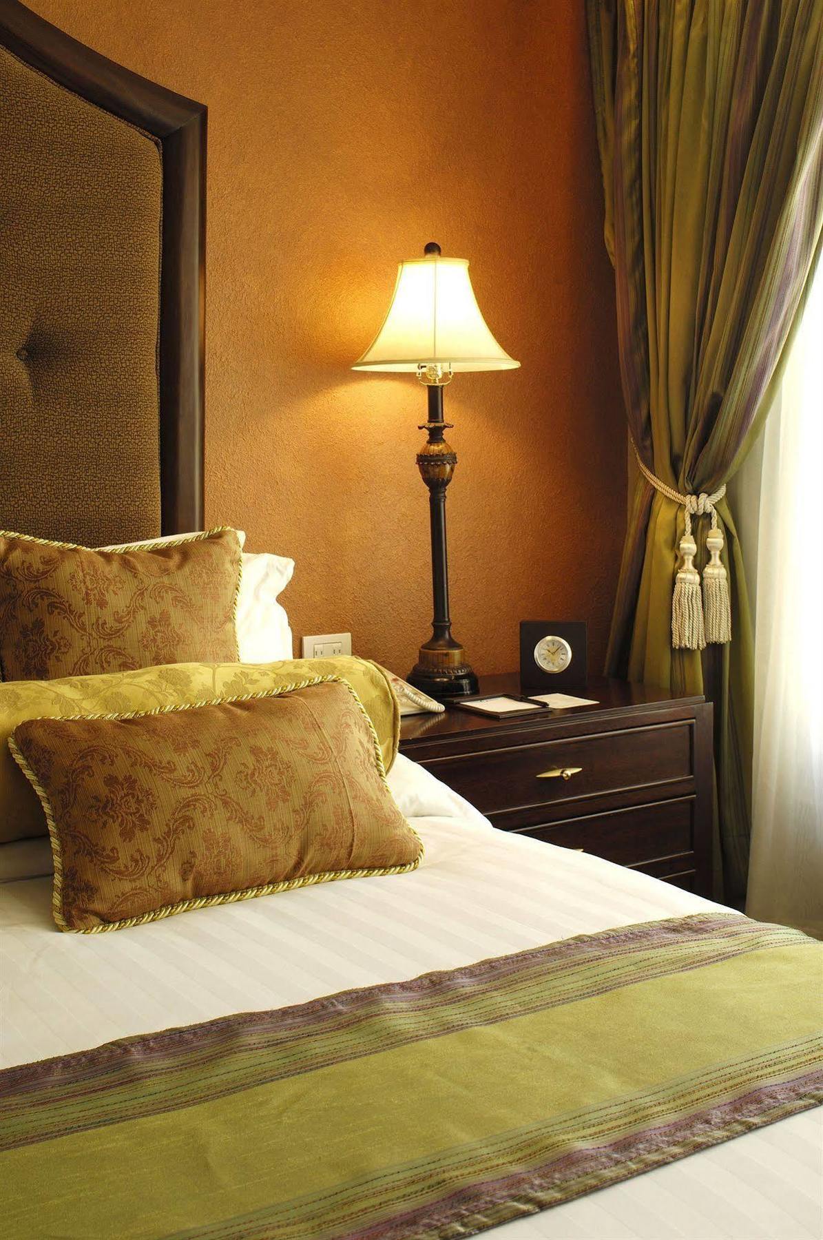 Hotel Celeste Makati Makati City Exterior photo
